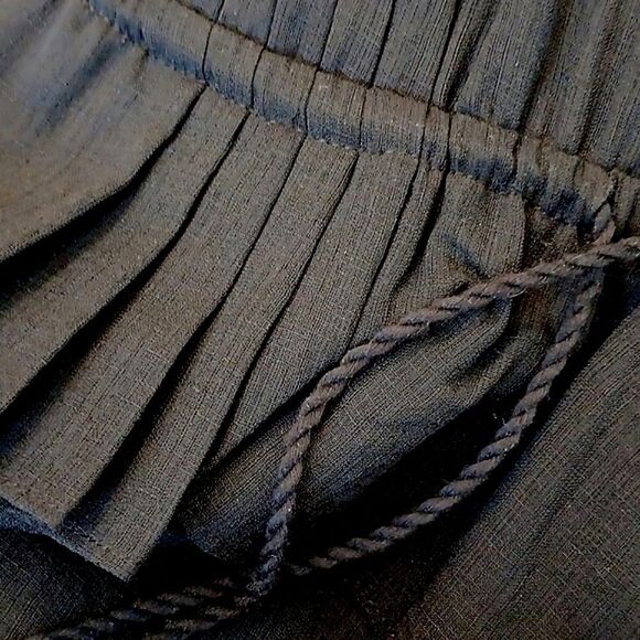 Max Studio Pleated Dress - Picture 14 of 14